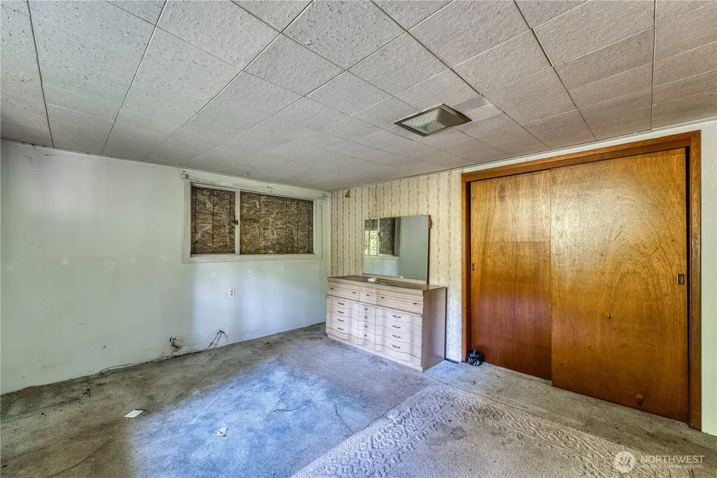 6015 Whitmore Drive NW Gig Harbor WA 98335