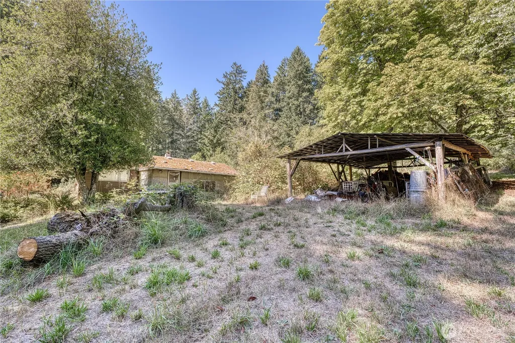 6015 Whitmore Drive NW Gig Harbor WA 98335