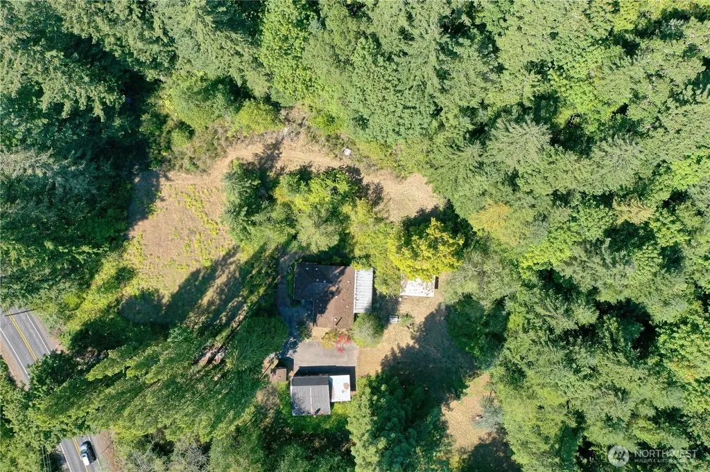 6015 Whitmore Drive NW Gig Harbor WA 98335