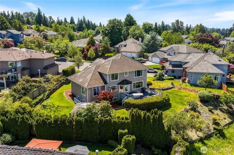 4029 Crystal Ridge Drive SE Puyallup WA 98372