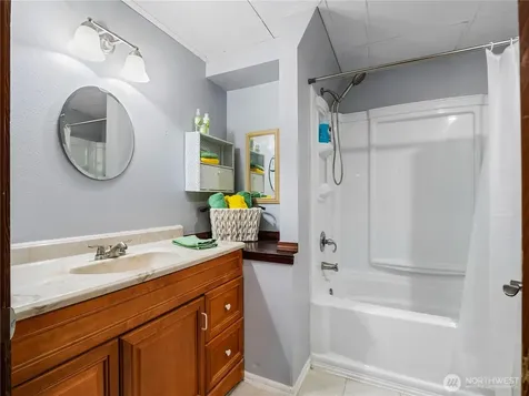 4029 Crystal Ridge Drive SE Puyallup WA 98372