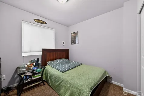 5007 NE 6th Street Renton WA 98059