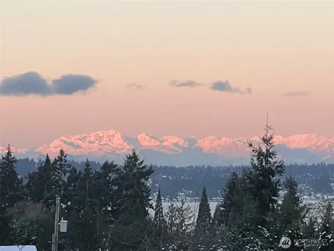 1907 2nd Street Kirkland WA 98033