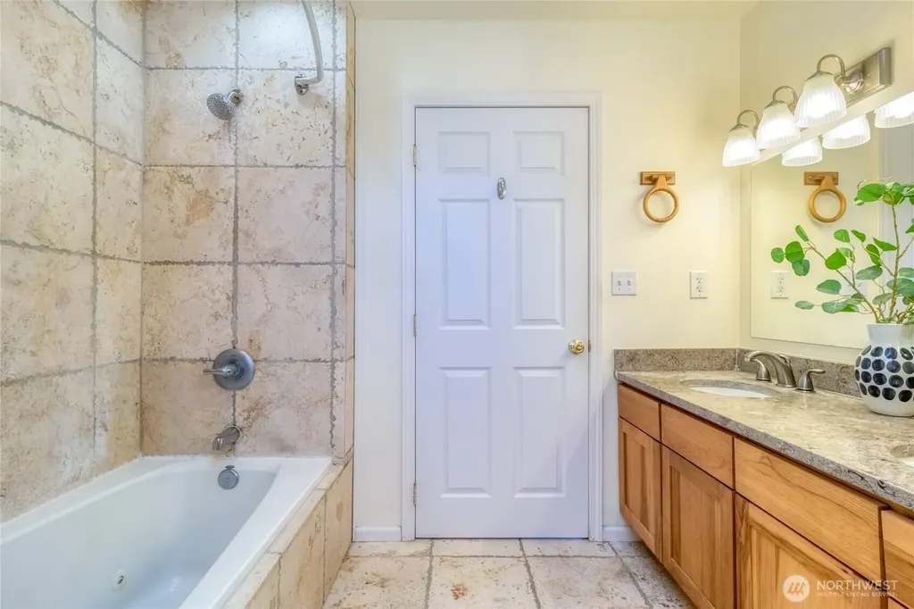 49 Sierra Lane Touchet WA 99360
