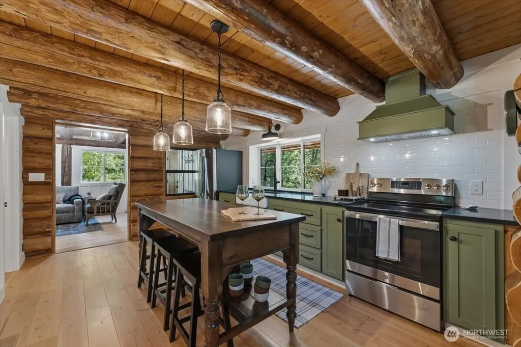 2350 First Creek Road Chelan WA 98816
