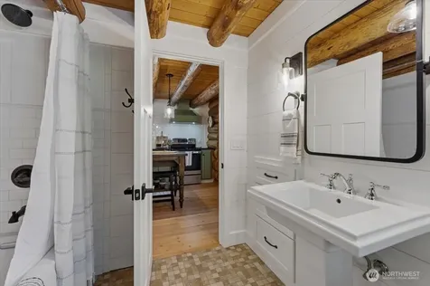 2350 First Creek Road Chelan WA 98816
