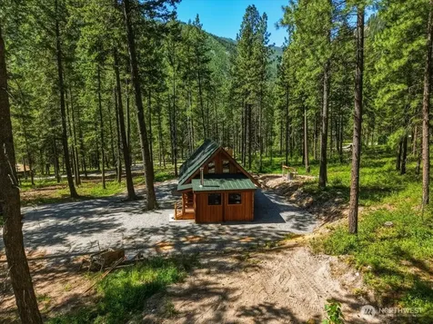 2350 First Creek Road Chelan WA 98816