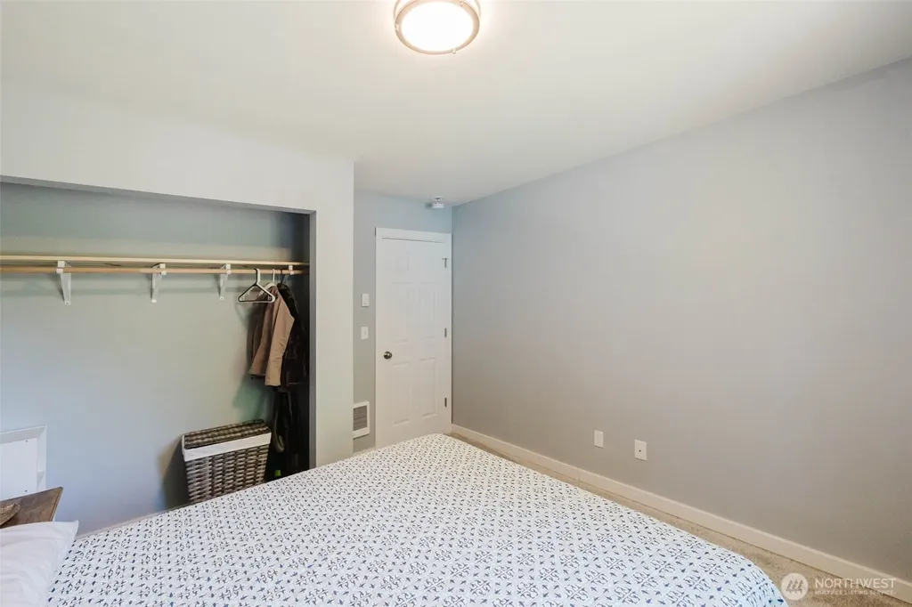 814 Shark Court SW Ocean Shores WA 98569