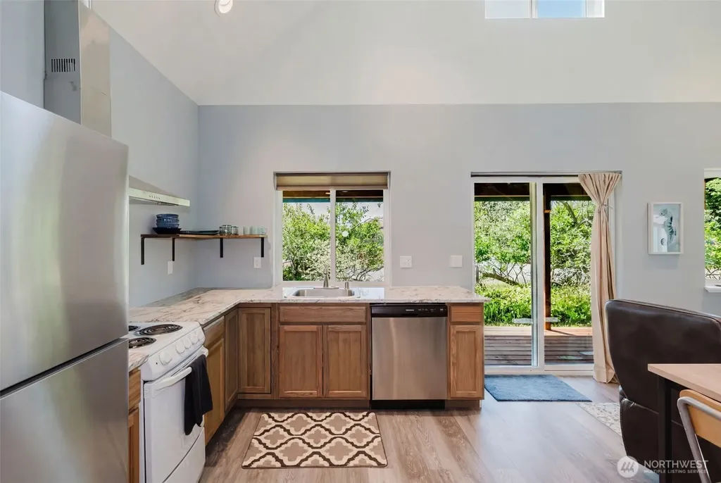814 Shark Court SW Ocean Shores WA 98569