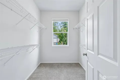 353 S 48th Place Mount Vernon WA 98274
