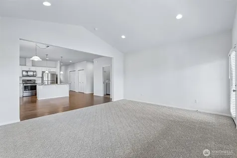 353 S 48th Place Mount Vernon WA 98274