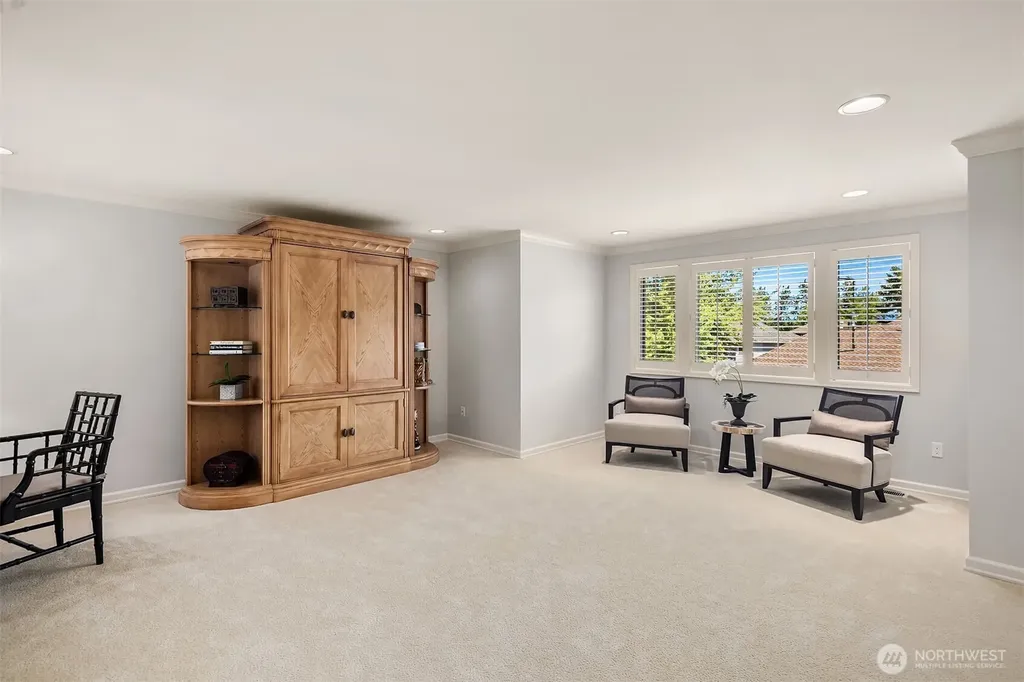 4519 191st Place NE Sammamish WA 98074