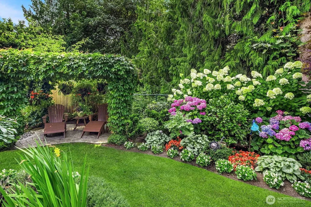 4519 191st Place NE Sammamish WA 98074