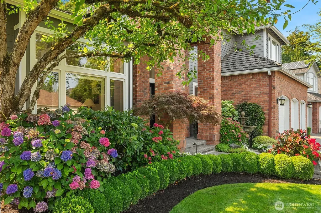 4519 191st Place NE Sammamish WA 98074