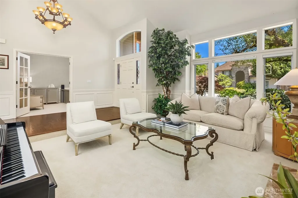 4519 191st Place NE Sammamish WA 98074