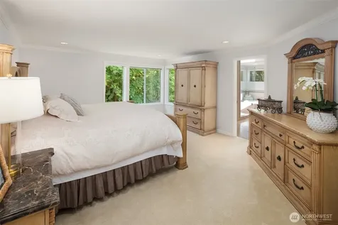 4519 191st Place NE Sammamish WA 98074