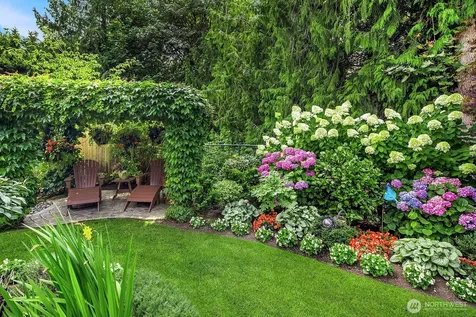 4519 191st Place NE Sammamish WA 98074