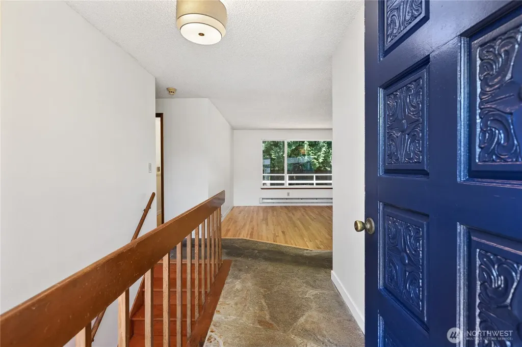4907 181st Place SW Lynnwood WA 98037