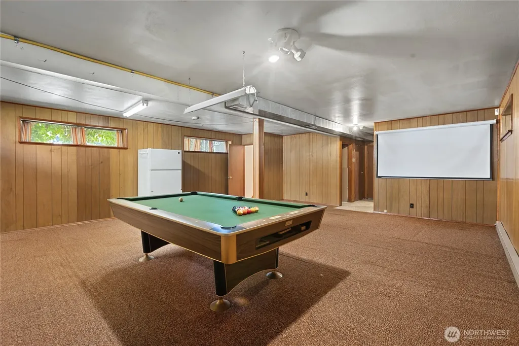 4907 181st Place SW Lynnwood WA 98037