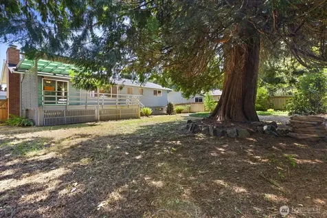4907 181st Place SW Lynnwood WA 98037