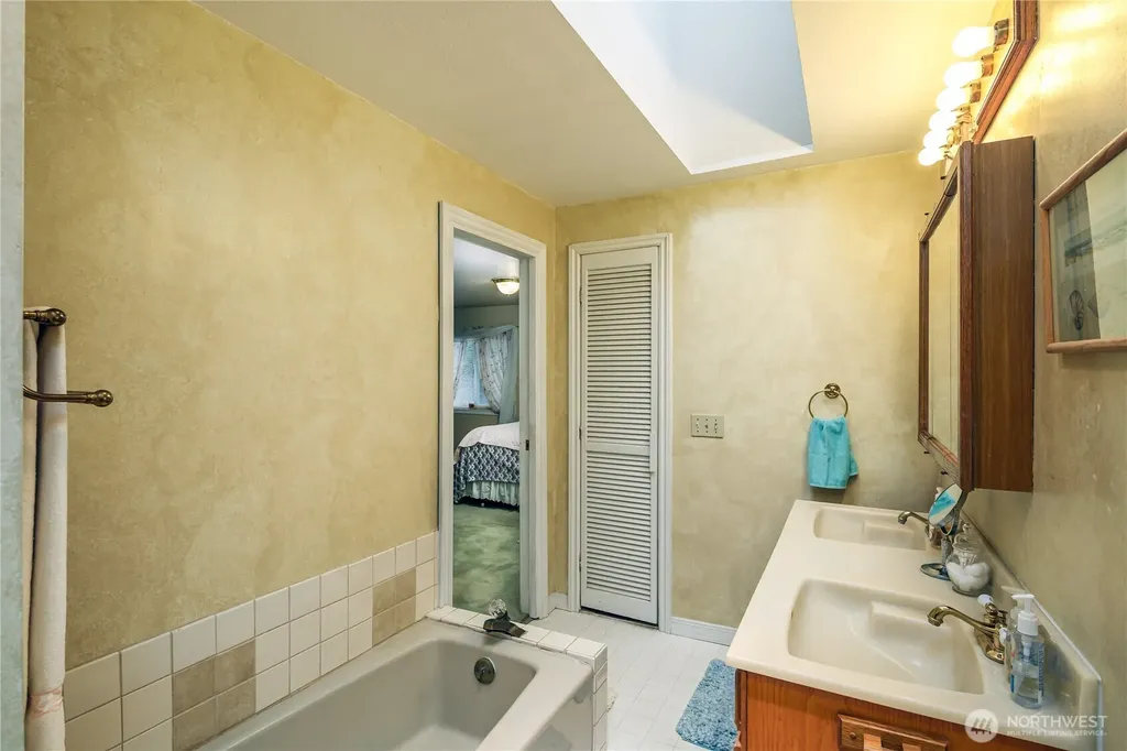 243 Henning Drive Camano Island WA 98282