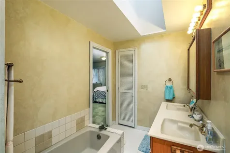 243 Henning Drive Camano Island WA 98282