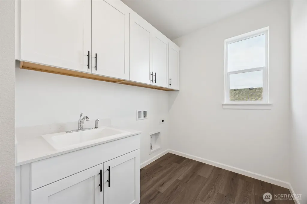 4180 SW Bigler Way Port Orchard WA 98367