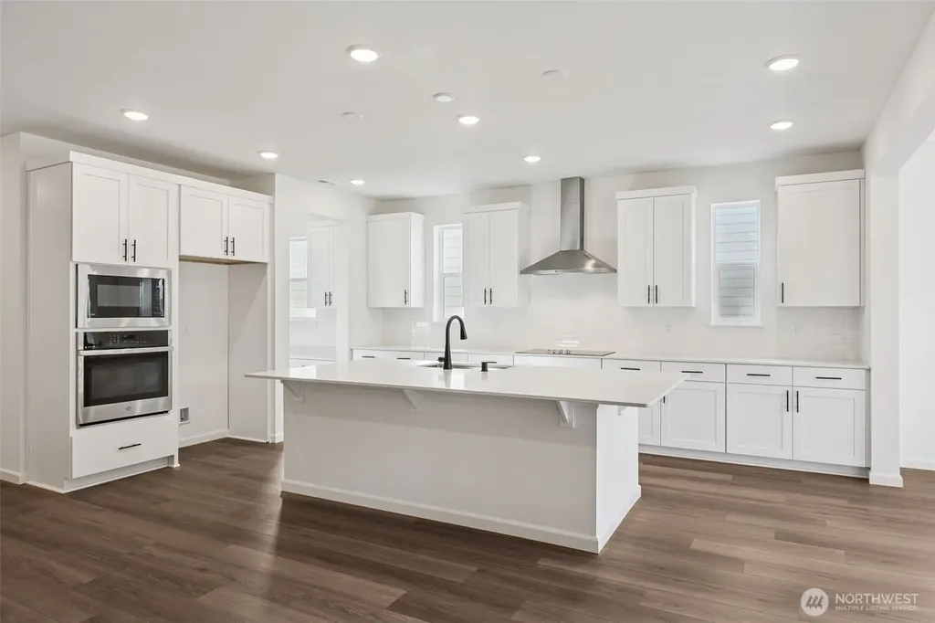 4180 SW Bigler Way Port Orchard WA 98367