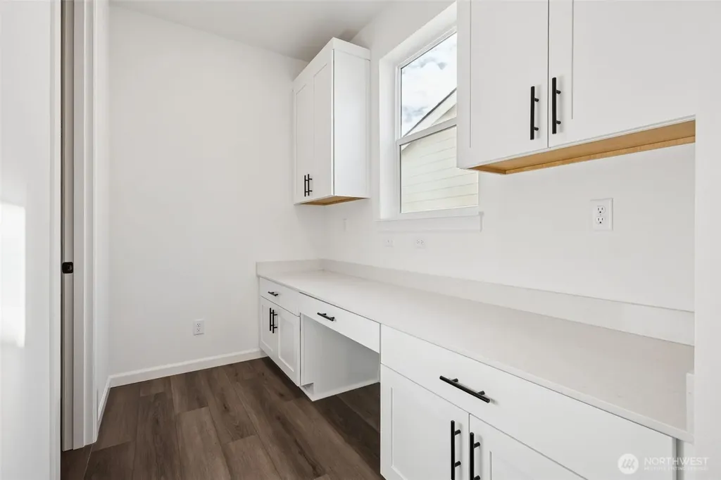 4180 SW Bigler Way Port Orchard WA 98367