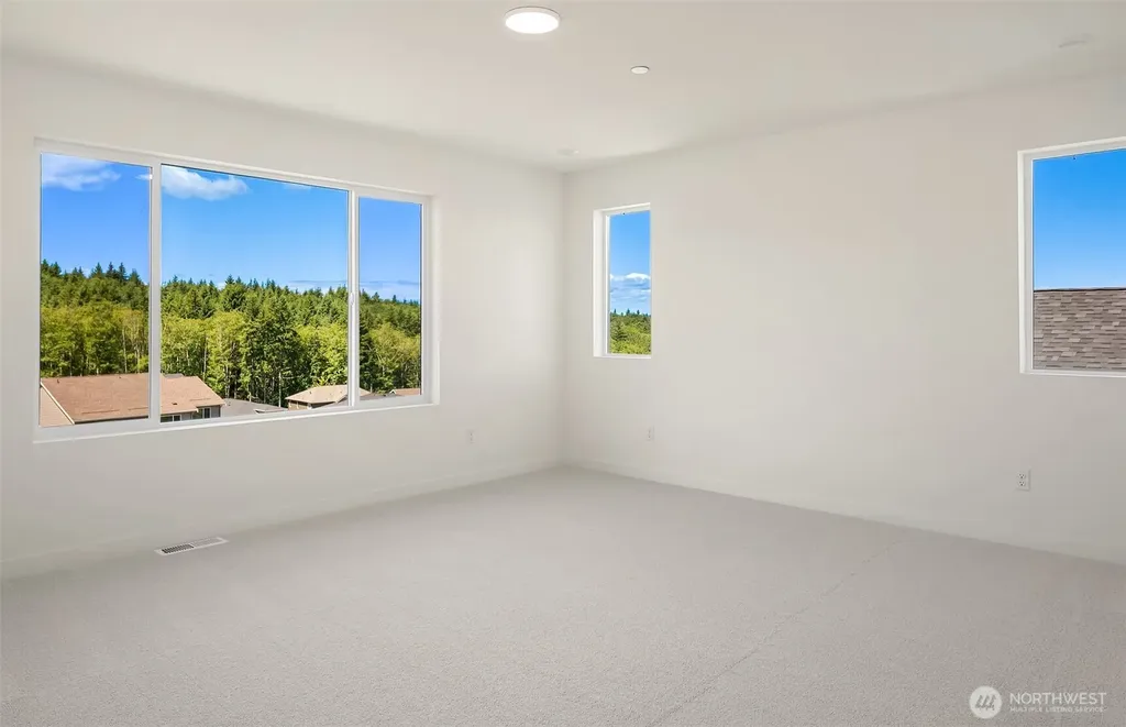 23491 Marinwood Circle NE Kingston WA 98346