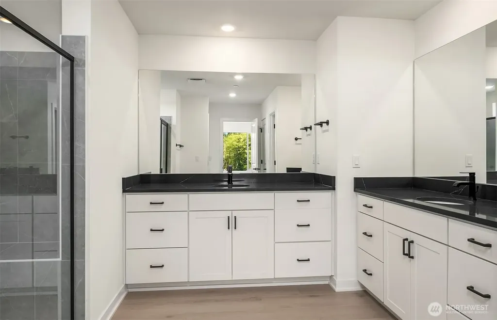 23491 Marinwood Circle NE Kingston WA 98346