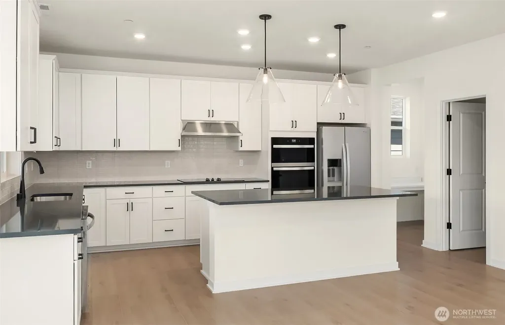 23491 Marinwood Circle NE Kingston WA 98346