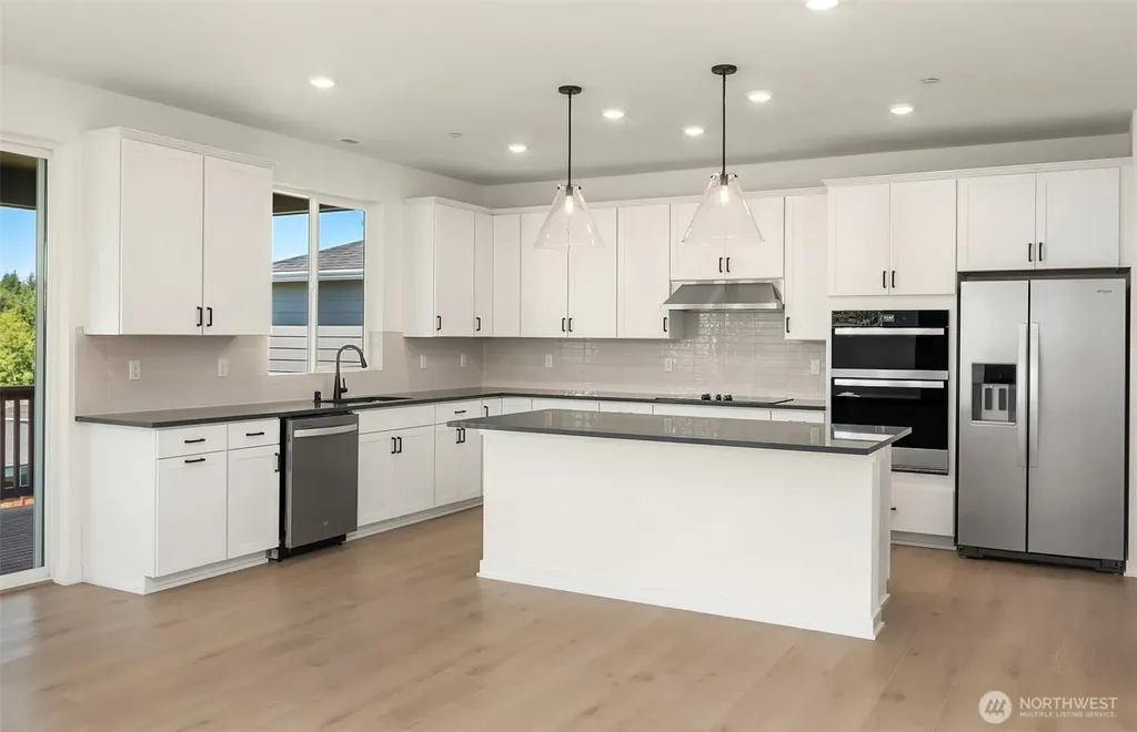 23491 Marinwood Circle NE Kingston WA 98346