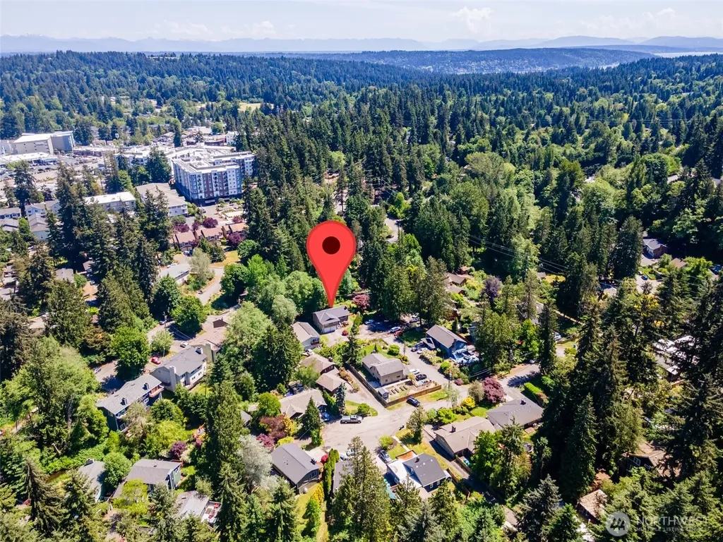 20042 12th Avenue NE Shoreline WA 98155
