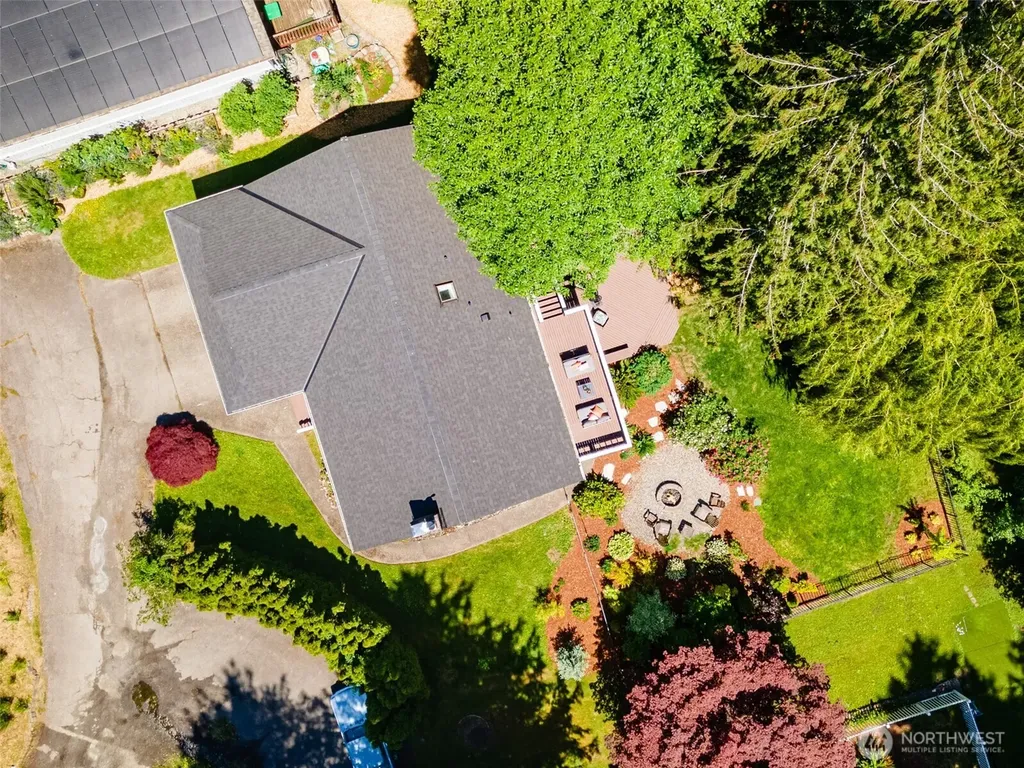 20042 12th Avenue NE Shoreline WA 98155
