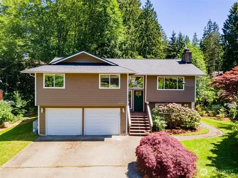 20042 12th Avenue NE Shoreline WA 98155