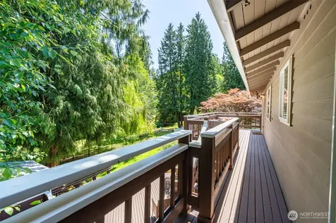 20042 12th Avenue NE Shoreline WA 98155