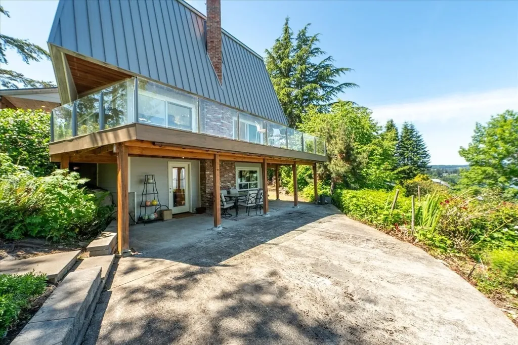 1857 Cascade View Drive Camano Island WA 98282