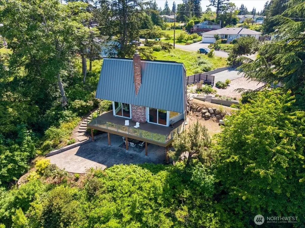 1857 Cascade View Drive Camano Island WA 98282