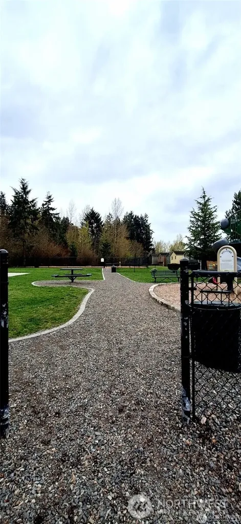 17713 73rd Avenue Ct E Puyallup WA 98375