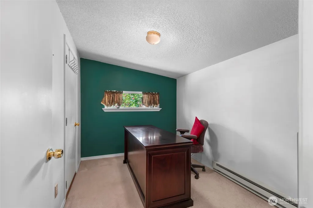 91 E Jack Pine Lane Union WA 98592