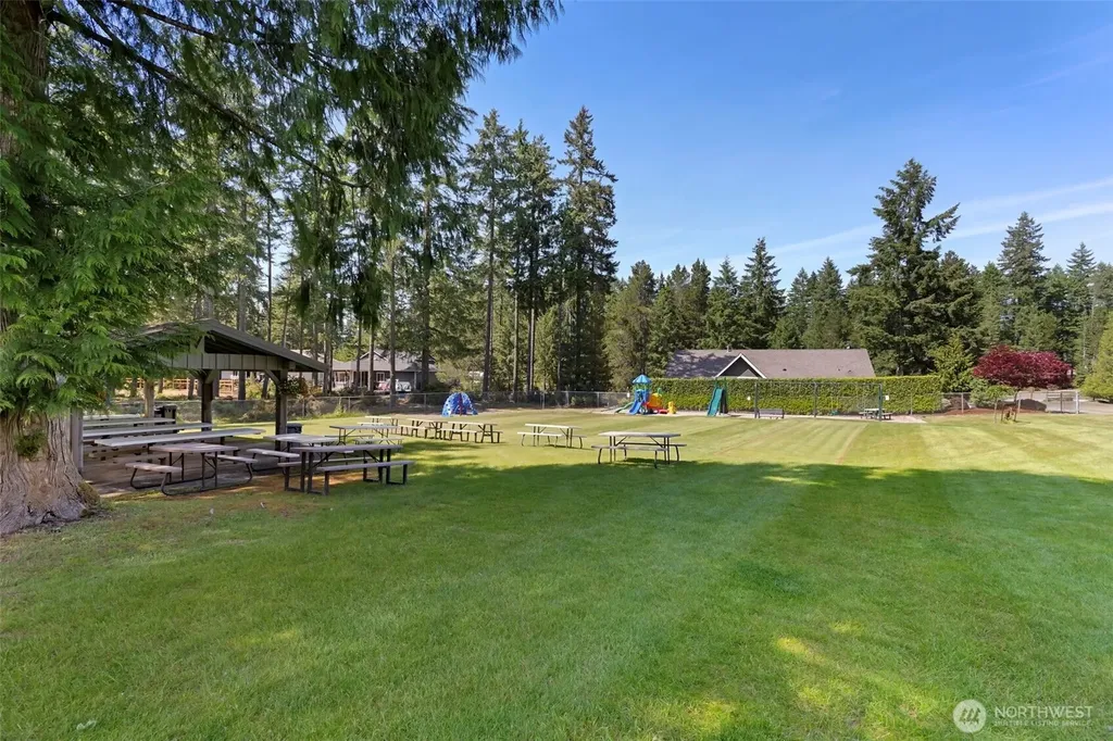 91 E Jack Pine Lane Union WA 98592