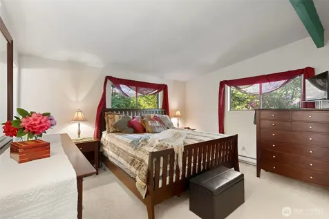 91 E Jack Pine Lane Union WA 98592