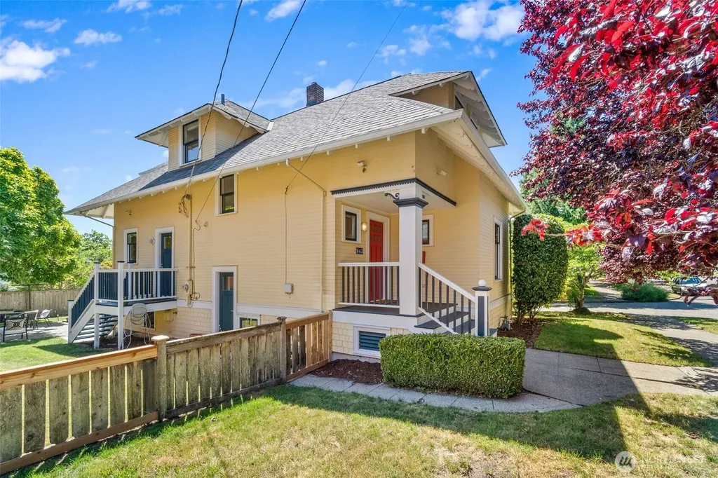 943 NW 60th Street Seattle WA 98107