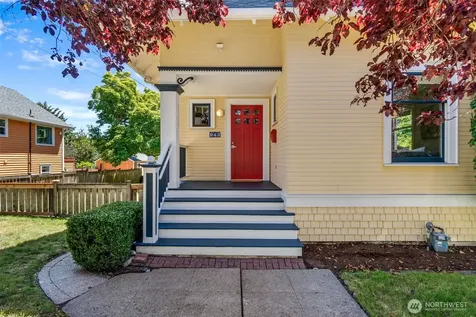 943 NW 60th Street Seattle WA 98107