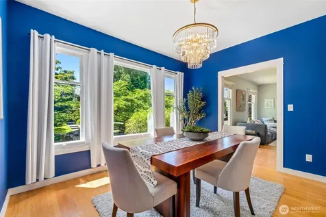 943 NW 60th Street Seattle WA 98107
