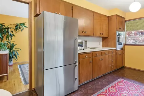 2803 S Walker Street Seattle WA 98144