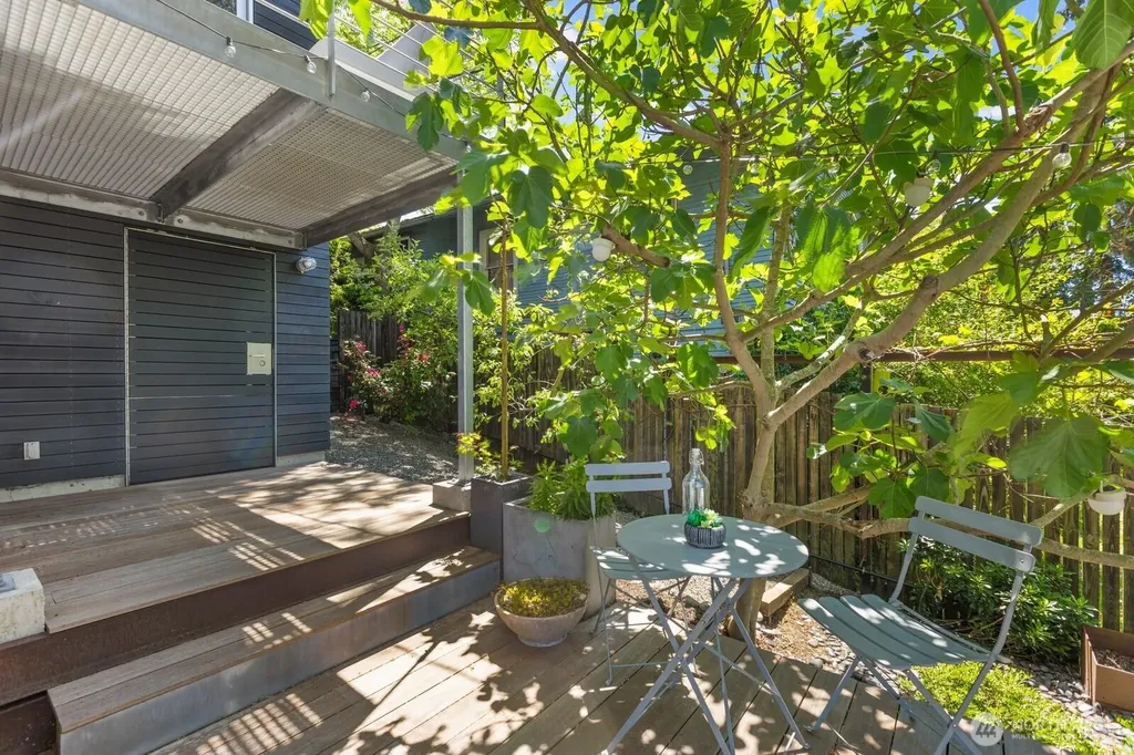 6029 45th Avenue SW Seattle WA 98136