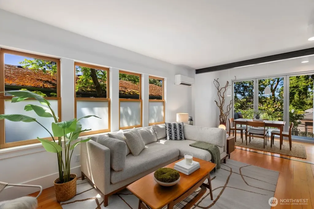 6029 45th Avenue SW Seattle WA 98136