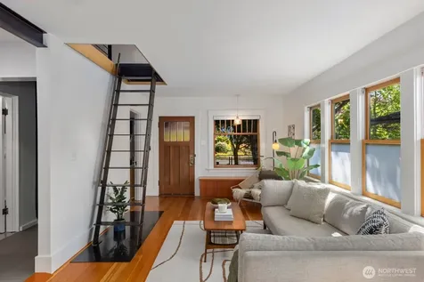 6029 45th Avenue SW Seattle WA 98136